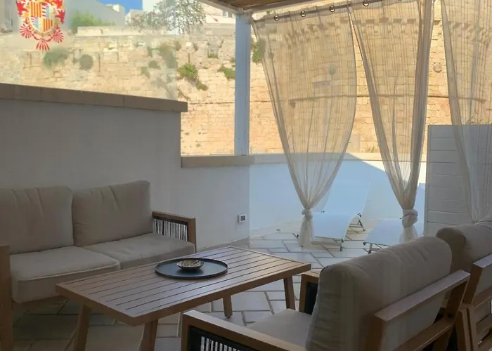 Ippolita Palace * Otranto