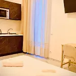 Ippolita Palace Luxury Lägenhet