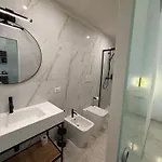Ippolita Palace Luxury Lägenhet