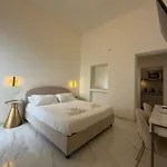 Ippolita Palace Luxury Lägenhet *