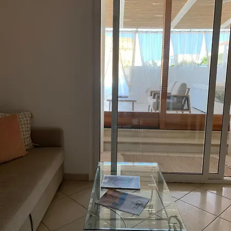 Ippolita Palace Οτράντο