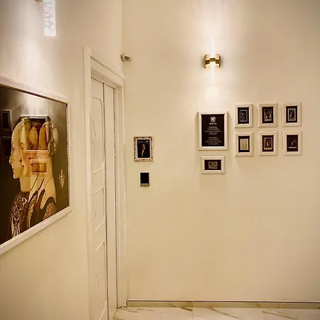 Ippolita Palace Luxury